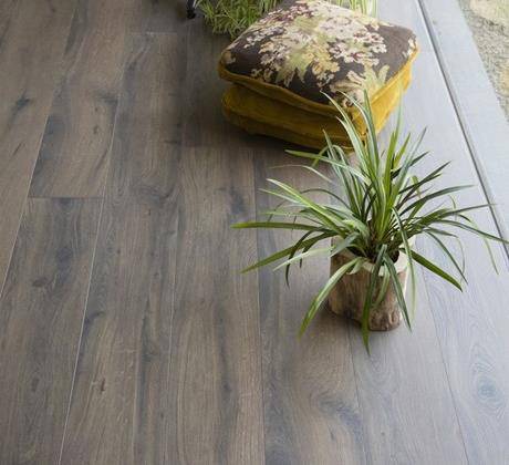 Sol stratifié imitation parquet Berry Alloc