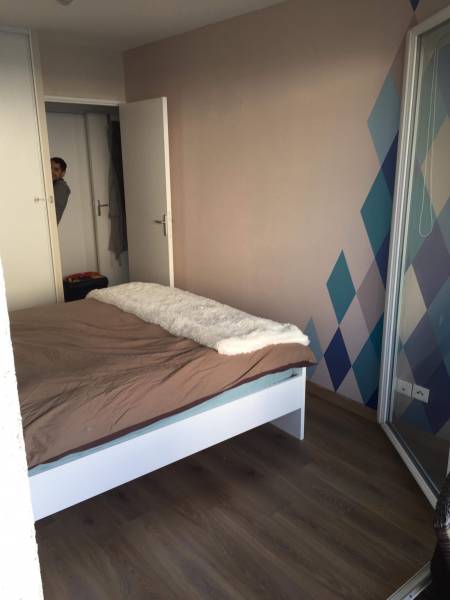 Revêtement de sol Gamme CLIP 400 Modèle R450 Chêne Nature 8mm Finition Structure Synchrone Saint Cyr au mont d'or