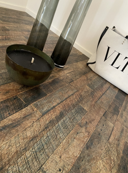 Planche en bois OSB à Lyon