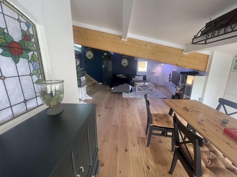 Acheter du parquet chêne haut de gamme pas cher à Lyon en Région Rhône Alpes