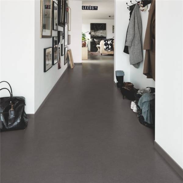 Sol vinyle effet pierre à Lyon